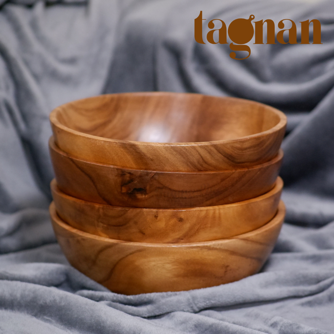 Big Salad Bowl / Mixing Bowl made from Acacia Wood