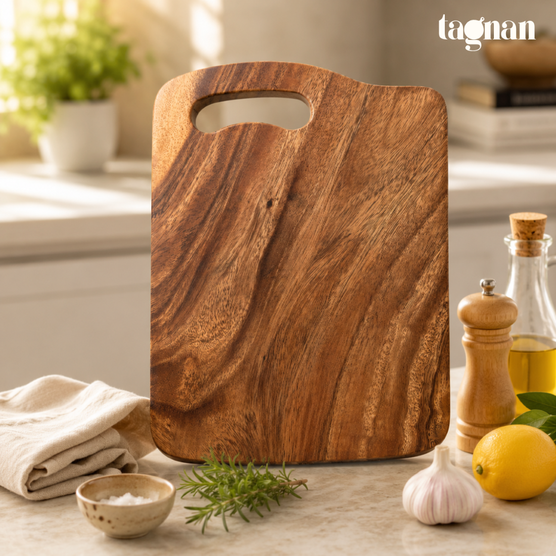 Easy Grip Chopping Board with Handle