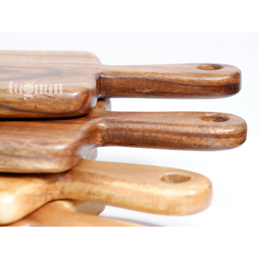 Long Chopping board with handle made from Acacia Wood