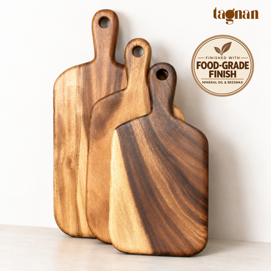 Chopping Board with Handle made from Acacia Wood